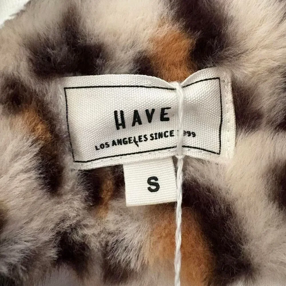 HAVE Women's Faux Fur Leopard Jacket - Picture 5 of 6
